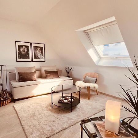 Apartment Am Schloss - Air Σααρμπρύκεν Εξωτερικό φωτογραφία
