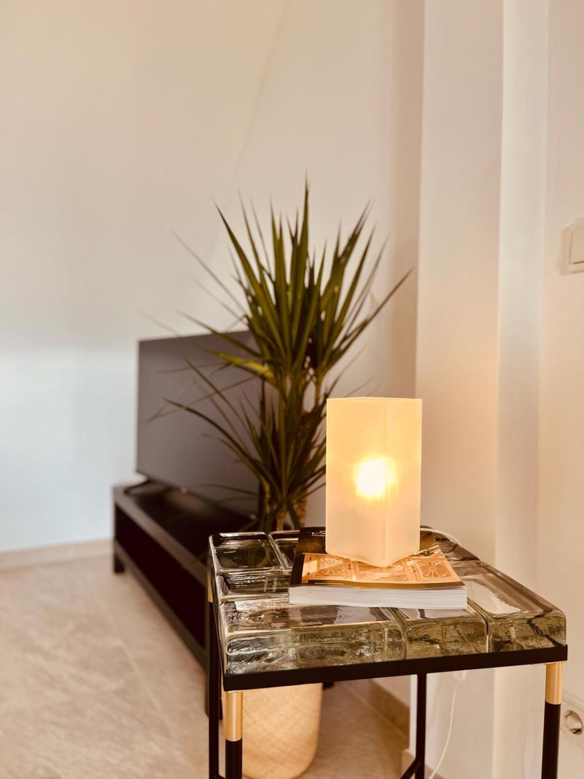 Apartment Am Schloss - Air Σααρμπρύκεν Εξωτερικό φωτογραφία